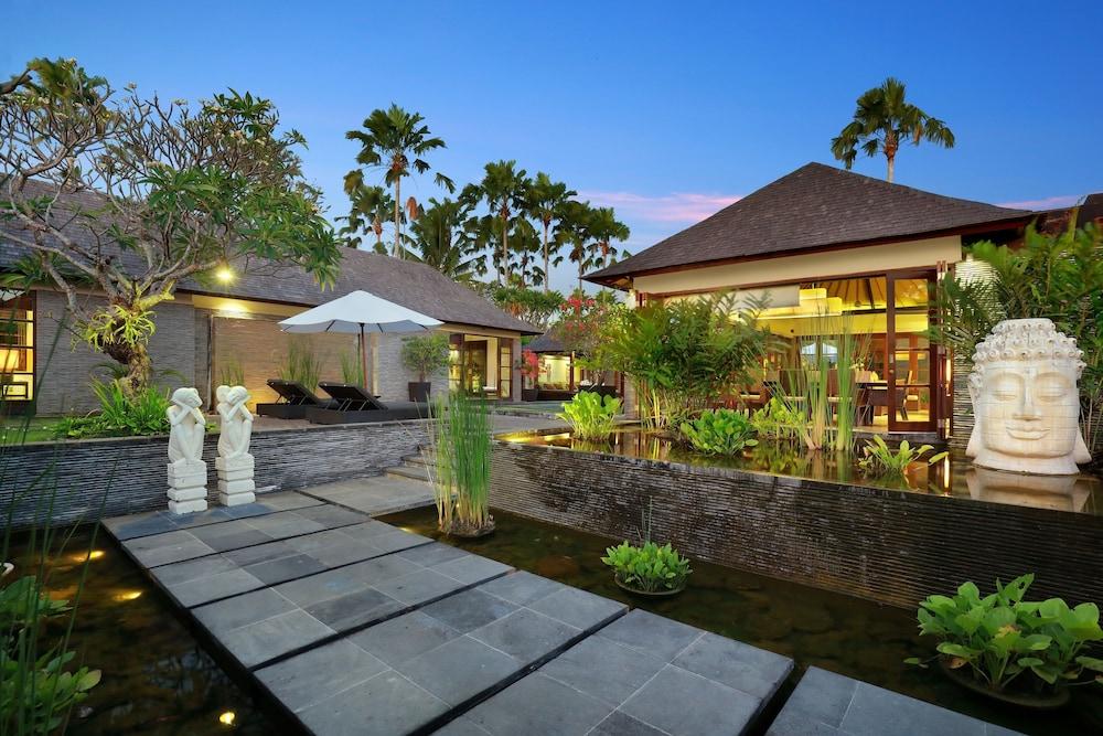 Peppers Seminyak Villa Bagian luar foto